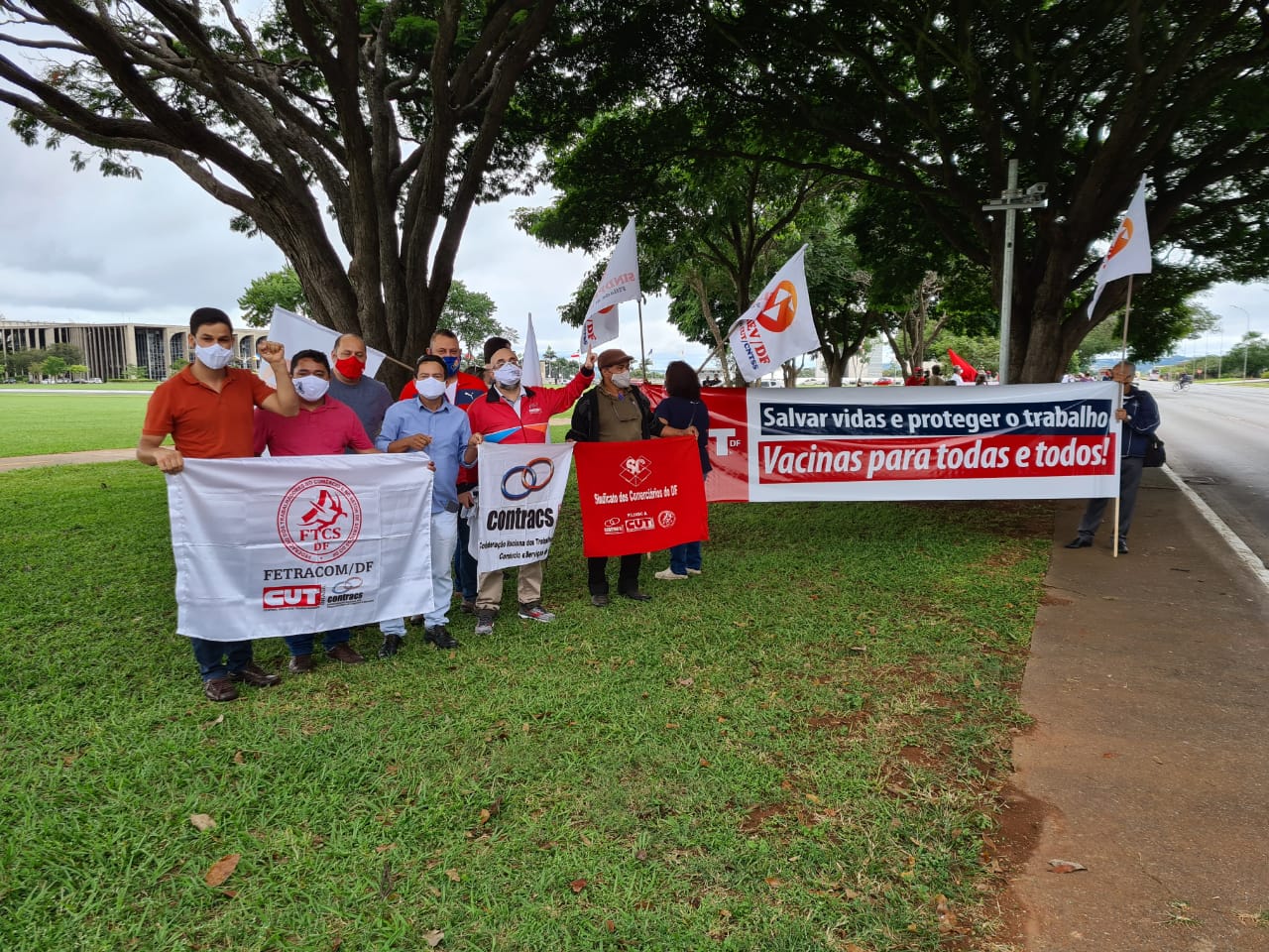 Comerciários (as) do DF em luta por vacina já!