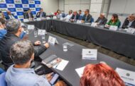 Dirigente comerciária destaca fortalecimento sindical em reunião com ministro Luiz Marinho