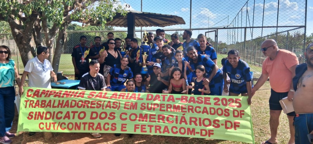 Torneio de futebol encerra jornada de assembleias da data-base dos trabalhadores em supermercados